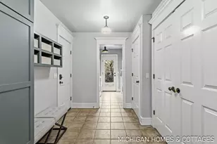 5484 Lakeshore Ave, Holland, MI 49424 - Photo 15