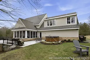 5484 Lakeshore Ave, Holland, MI 49424 - Photo 43