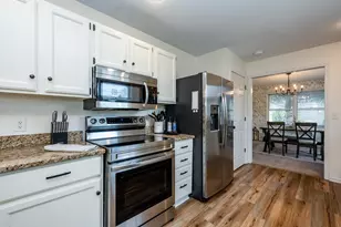 1460 Country Knoll Pl, Saint Joseph, MI 49085 - Photo 7