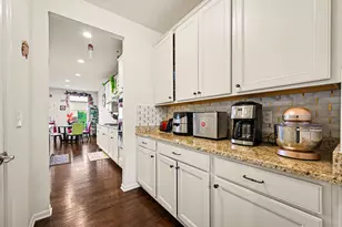 552 Wishing Tree Ln, Ann Arbor, MI 48108 - Photo 9
