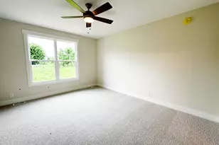 1852 Round Barn Dr, Hudsonville, MI 49426 - Photo 9