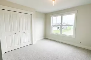 1852 Round Barn Dr, Hudsonville, MI 49426 - Photo 15