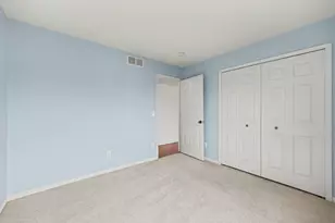 107 Commons Cir, Saline, MI 48176 - Photo 17