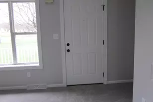 77596 Co Rd 652, Lawton, MI 49065 - Photo 5