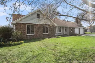 8732 Fairview Ln, Zeeland, MI 49464 - Photo 5