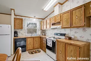 1720 W Fenwick Rd, Fenwick, MI 48834 - Photo 9