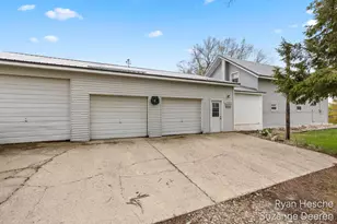 10565 Bell Rd, Clarksville, MI 48815 - Photo 3