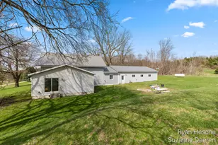 10565 Bell Rd, Clarksville, MI 48815 - Photo 23