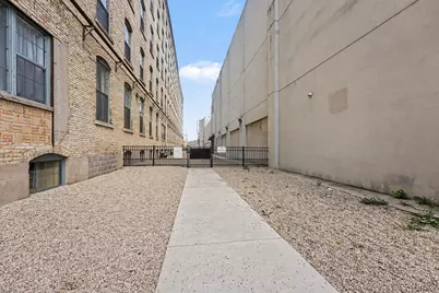 940 Monroe Avenue NW #338, Grand Rapids, MI 49503 - Photo 43