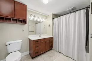 940 Monroe Ave NW, Grand Rapids, MI 49503 - Photo 11
