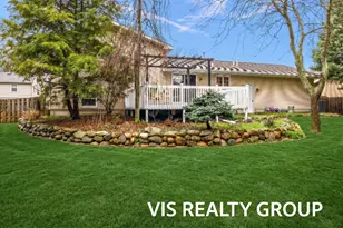 1700 Barbara Ct, Grand Haven, MI 49417 - Photo 9