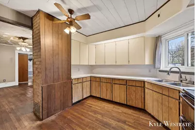 123 W Main Street SE, Caledonia, MI 49316 - Photo 5