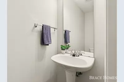 2511 Black Horse Drive NE, Grand Rapids, MI 49505 - Photo 15