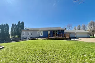 833 Crauns Ln, Quincy, MI 49082 - Photo 11