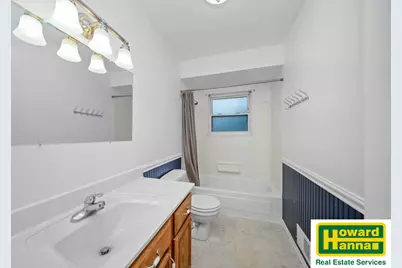 1431 Meadow Drive, Wolverine Lake, MI 48390 - Photo 13