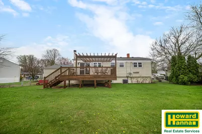 1431 Meadow Drive, Wolverine Lake, MI 48390 - Photo 5