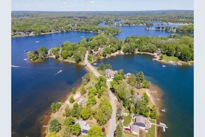 9482 Fawn Lake Drive, Canadian Lakes, MI 49346 - Photo 7