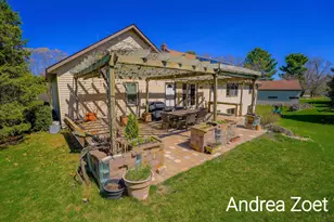 9571 Kraft Ave SE, Caledonia, MI 49316 - Photo 7
