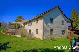 9571 Kraft Ave SE, Caledonia, MI 49316 - Photo 37