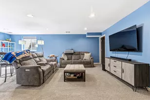 10110 E Riley St, Zeeland, MI 49464 - Photo 15