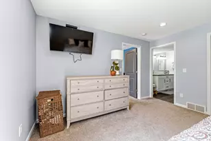 10110 E Riley St, Zeeland, MI 49464 - Photo 11