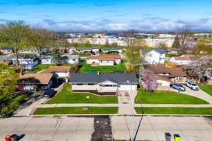34573 Chope Pl, Clinton Twp, MI 48035 - Photo 37