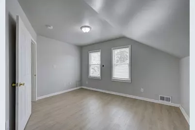 20916 Vernier Road, Harper Woods, MI 48225 - Photo 41
