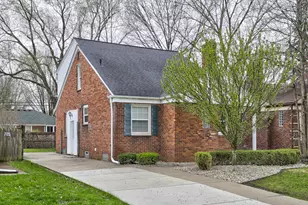 20916 Vernier Rd, Harper Woods, MI 48225 - Photo 3