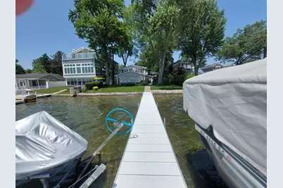 23675 N Shore Drive, Edwardsburg, MI 49112 - Photo 17