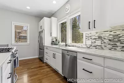 6700 Ratcliff Drive, Holland, MI 49423 - Photo 9