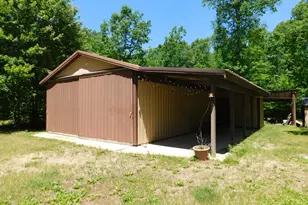647 N Hart Rd, Wellston, MI 49689 - Photo 3