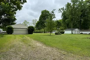 734 N Hawley Dr, Coldwater, MI 49036 - Photo 3