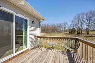 1548 N Village Cir, Kalamazoo, MI 49009 - Photo 21