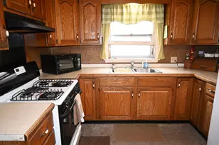 2417 Leahy St, Muskegon, MI 49444 - Photo 19