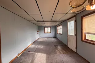 5061 Walsh Dr, Brighton, MI 48114 - Photo 3