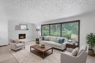 9832 Stadium Dr, Kalamazoo, MI 49009 - Photo 7