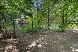 9832 Stadium Dr, Kalamazoo, MI 49009 - Photo 37
