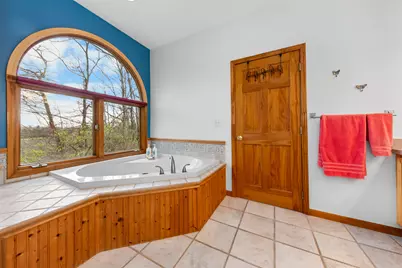 11460 Hearthside Drive, Pinckney, MI 48169 - Photo 29