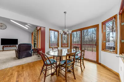 11460 Hearthside Drive, Pinckney, MI 48169 - Photo 15