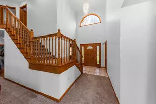 11460 Hearthside Dr, Pinckney, MI 48169 - Photo 7