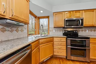 11460 Hearthside Dr, Pinckney, MI 48169 - Photo 17