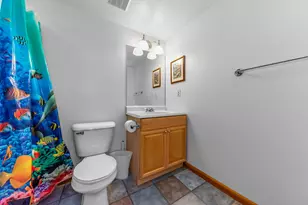 11460 Hearthside Dr, Pinckney, MI 48169 - Photo 49
