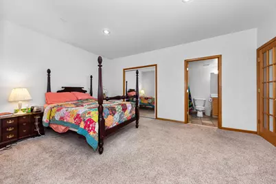 11460 Hearthside Drive, Pinckney, MI 48169 - Photo 47