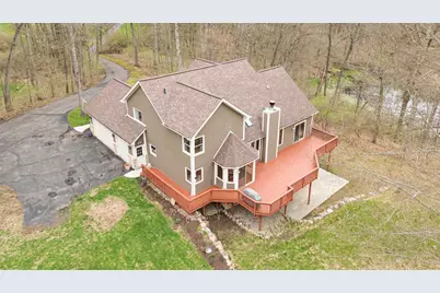 11460 Hearthside Drive, Pinckney, MI 48169 - Photo 1