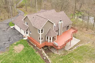 11460 Hearthside Dr, Pinckney, MI 48169 - Photo 1