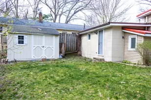 106 S Townsend St, New Buffalo, MI 49117 - Photo 43