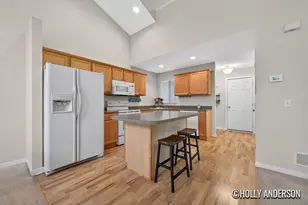2929 Stoney Creek Ct, Hudsonville, MI 49426 - Photo 9