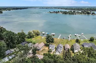 11987 W Indian Lake Dr, Vicksburg, MI 49097 - Photo 3