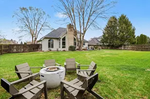 1466 Old Farm Ln, Saint Joseph, MI 49085 - Photo 33