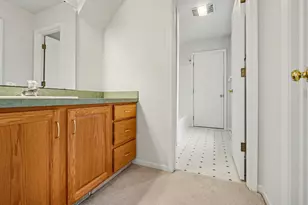 5115 Queen Victoria Ln, Kalamazoo, MI 49009 - Photo 23
